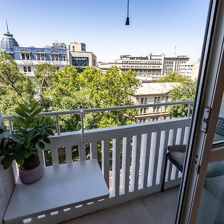 Romana Vibe Elegance In The Heart Of The City Bucharest Exterior photo